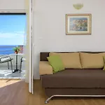 Stipe Plazibat 아파트 *