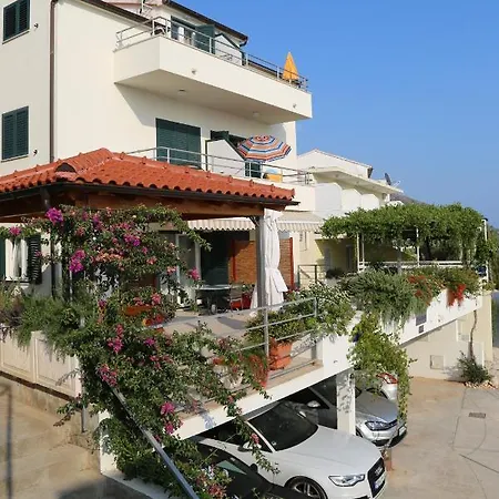 Apartman Stipe Plazibat